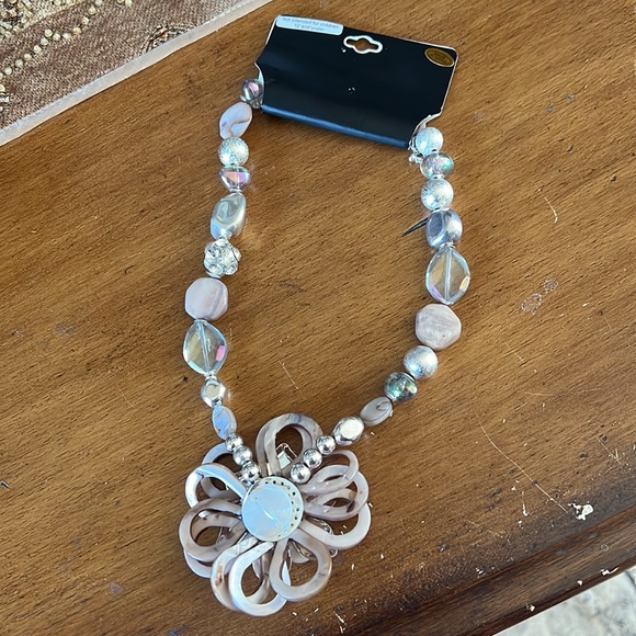 Birch Hill Statement Necklace - Picture 6 of 12